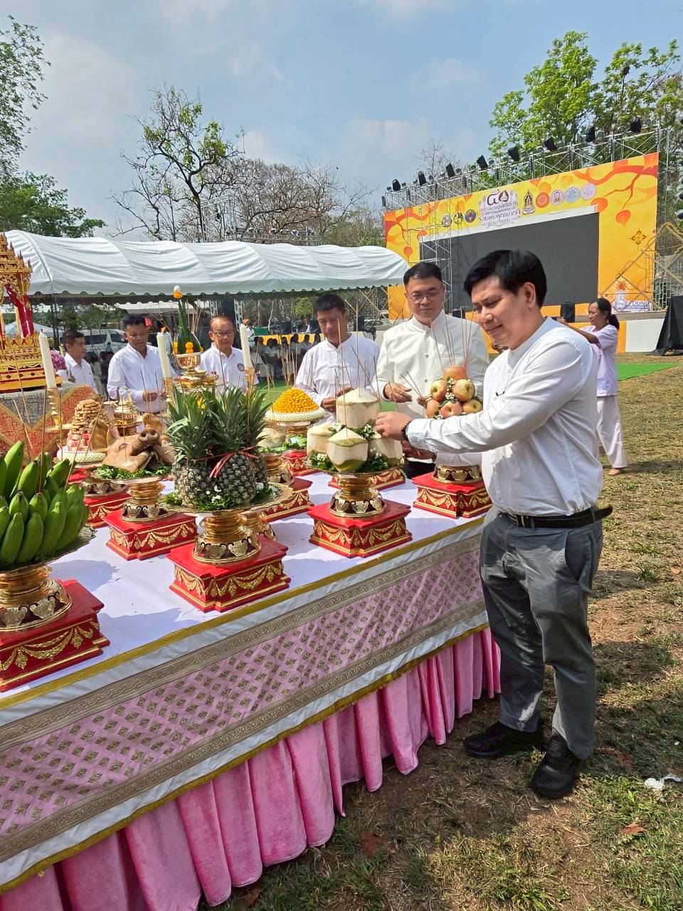 title - วันที่ 24 กุมภาพันธ์ 2569 นายวิทูล ประดิษฐบุญ พร้อมด้วย เจ้าหน้าที่ ส.ป.ก.ปราจีนบุรี เข้าร่วมพิธีบวงสรวงงานเทศกาลมาฆปูรมีศรีปราจีน ครั้งที่ 40